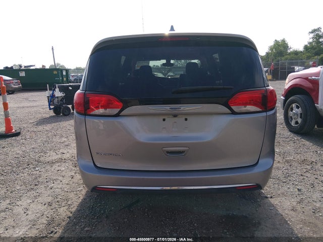 Продаж на аукціоні авто 2017 Chrysler Pacifica Touring Plus, vin: 2C4RC1BG5HR836919, номер лоту: 45500977