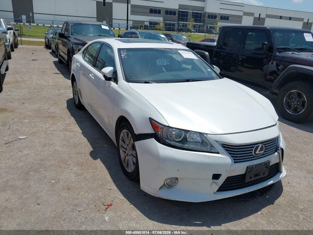 45501014 :رقم المزاد ، JTHBK1GG0D2044133 vin ، 2013 Lexus Es 350 مزاد بيع