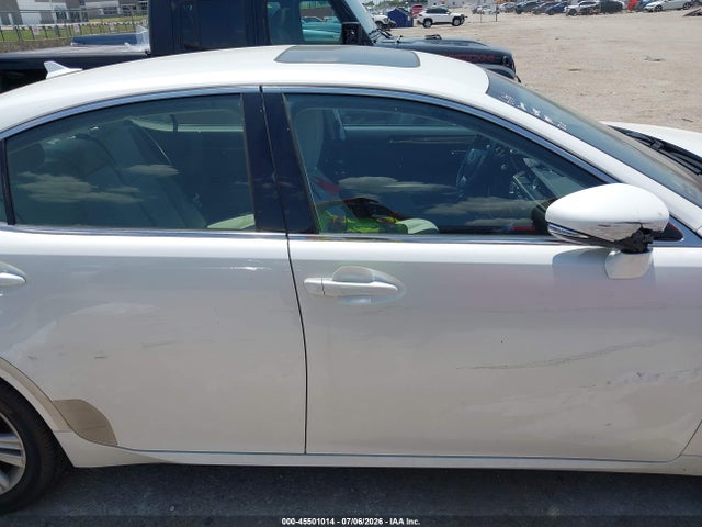 45501014 :رقم المزاد ، JTHBK1GG0D2044133 vin ، 2013 Lexus Es 350 مزاد بيع