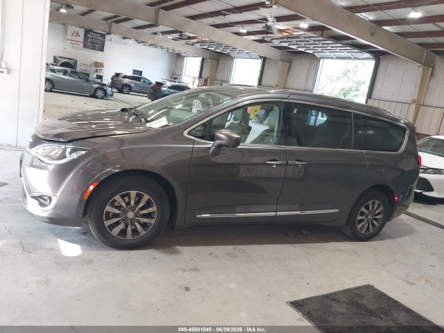 Aukcja sprzedaży 2020 Chrysler Pacifica Touring L Plus, vin: 2C4RC1EG8LR166545, numer aukcji: 45501040