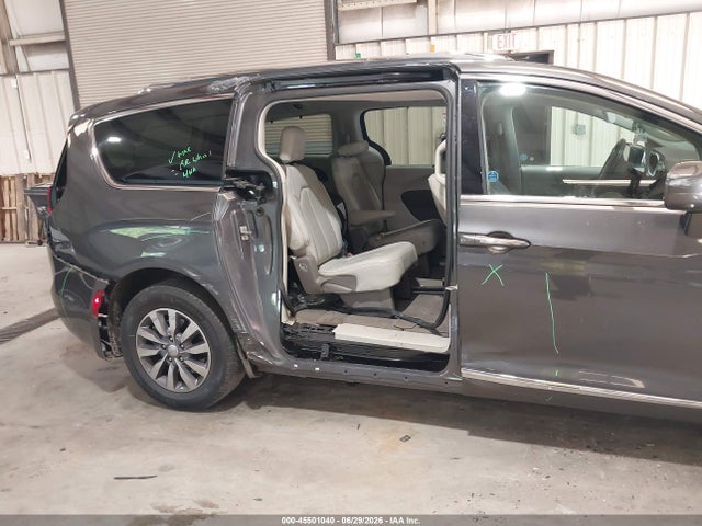 Aukcja sprzedaży 2020 Chrysler Pacifica Touring L Plus, vin: 2C4RC1EG8LR166545, numer aukcji: 45501040