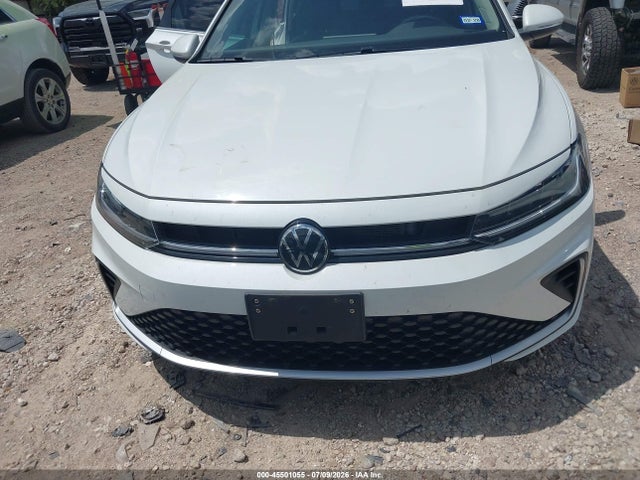 2025 Volkswagen Jetta 1.5t Sel მანქანა იყიდება აუქციონზე, vin: 3VWGX7BU8SM051472, აუქციონის ნომერი: 45501055
