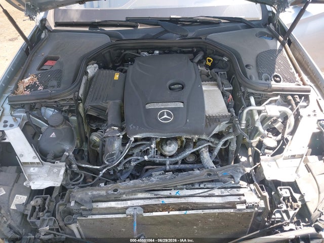 45501064 :رقم المزاد ، WDDZF4KB7JA347998 vin ، 2018 Mercedes-benz E 300 4matic مزاد بيع