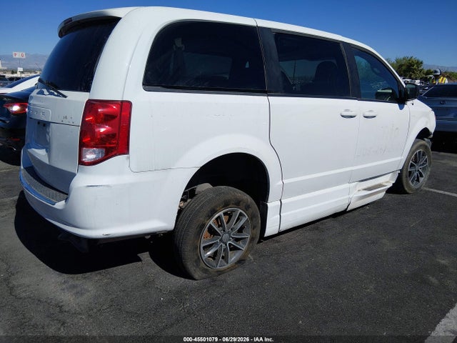 Dodge Grand Caravan Se 2018 2C7WDGBG4JR209978 Image 4
