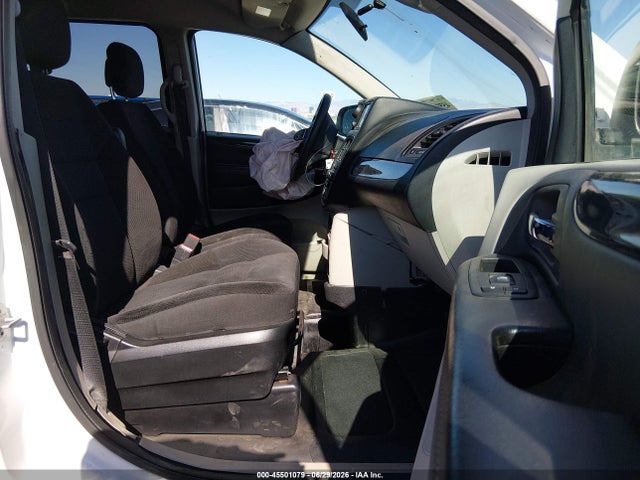 Dodge Grand Caravan Se 2018 2C7WDGBG4JR209978 Image 5