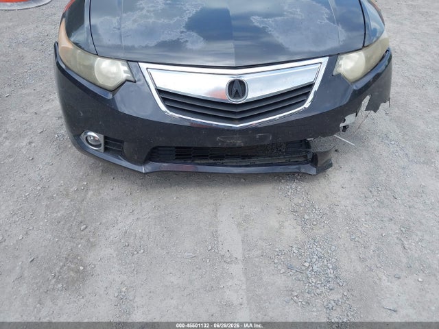 45501132 :رقم المزاد ، JH4CU2F68BC015712 vin ، 2011 Acura Tsx 2.4 مزاد بيع
