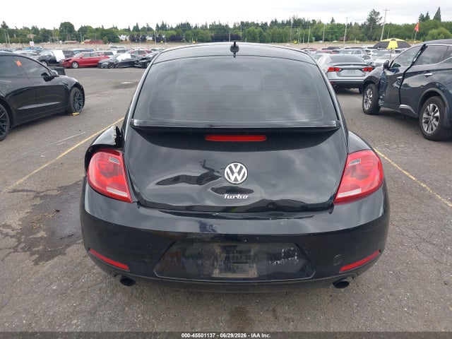 45501137 :رقم المزاد ، 3VWVT7AT6DM680713 vin ، 2013 Volkswagen Beetle 2.0t Fender Edition مزاد بيع