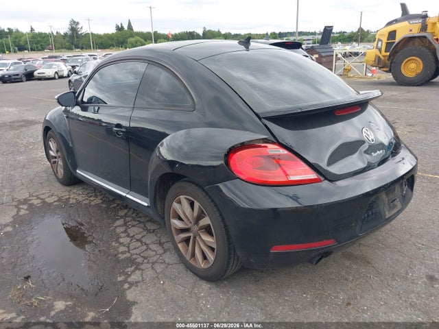 45501137 :رقم المزاد ، 3VWVT7AT6DM680713 vin ، 2013 Volkswagen Beetle 2.0t Fender Edition مزاد بيع