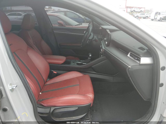 5XXG64J27MG057711 KIA K5 Gt-line
