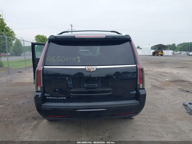 Auction sale of the 2016 Cadillac Escalade Platinum, vin: 1GYS4DKJ4GR462149, lot number: 45501143
