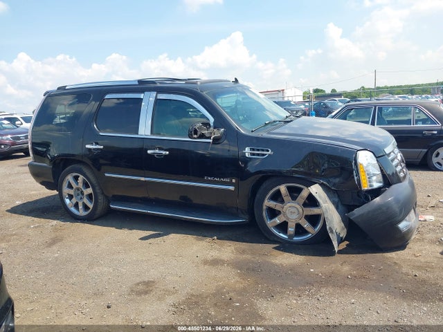 2007 Cadillac Escalade მანქანა იყიდება აუქციონზე, vin: 1GYFK63897R297911, აუქციონის ნომერი: 45501234