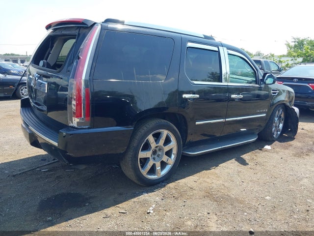 2007 Cadillac Escalade მანქანა იყიდება აუქციონზე, vin: 1GYFK63897R297911, აუქციონის ნომერი: 45501234