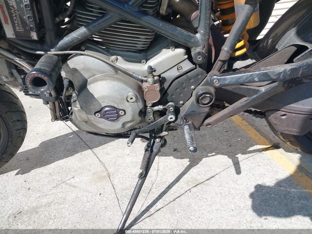 Продажа на аукционе авто 2006 Ducati Multistrada 1000 Ds, vin: ZDM1VABP96B017760, номер лота: 45501239