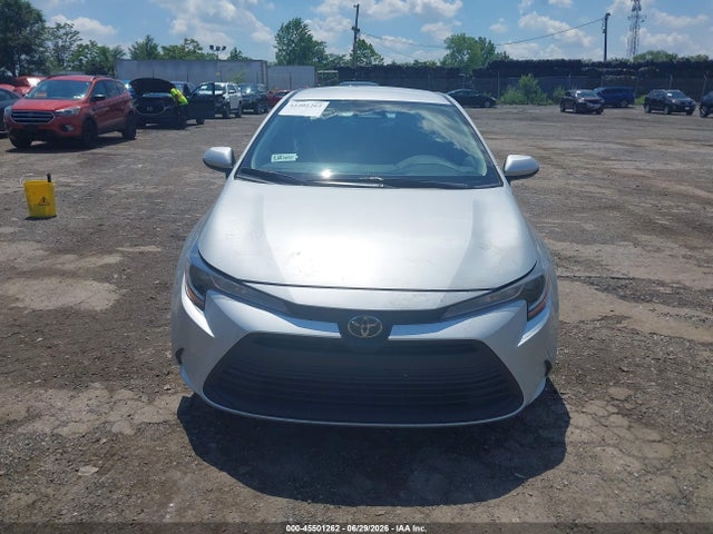 5YFB4MDE8SP276798 Toyota COROLLA LE