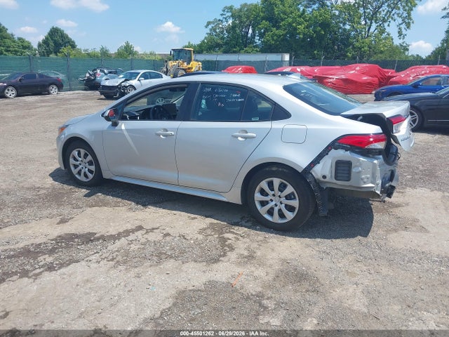 5YFB4MDE8SP276798 Toyota COROLLA LE