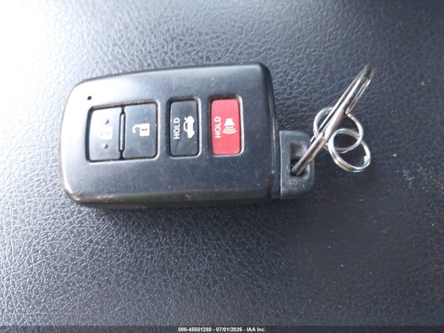 4T1BD1FKXHU217454 Toyota Camry Hybrid Xle