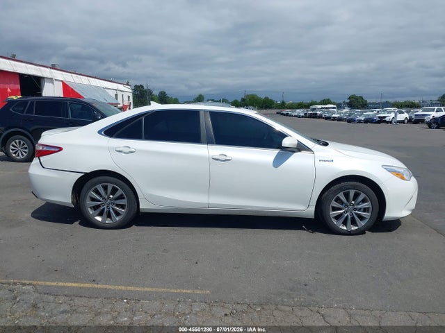 4T1BD1FKXHU217454 Toyota Camry Hybrid Xle