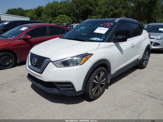 Nissan KICKS SV 2019 3N1CP5CU6KL517302 Image 2