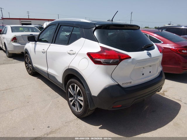 Nissan KICKS SV 2019 3N1CP5CU6KL517302 Image 3