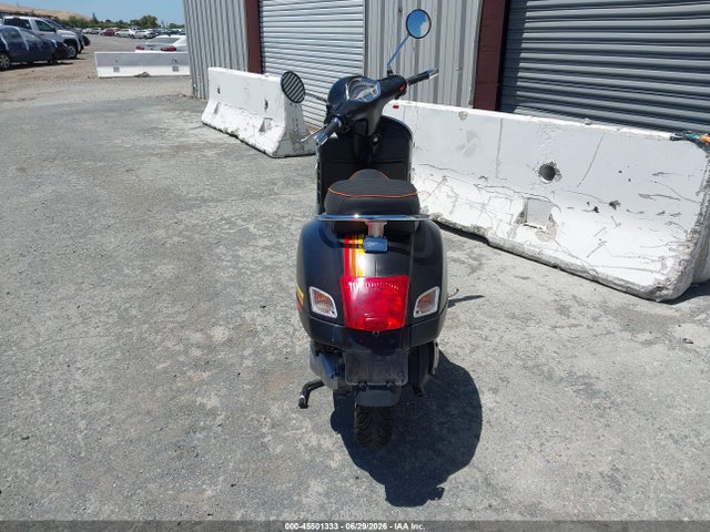 Vespa Gts 300 Super 2015 ZAPM459L0F5100349 Image 6