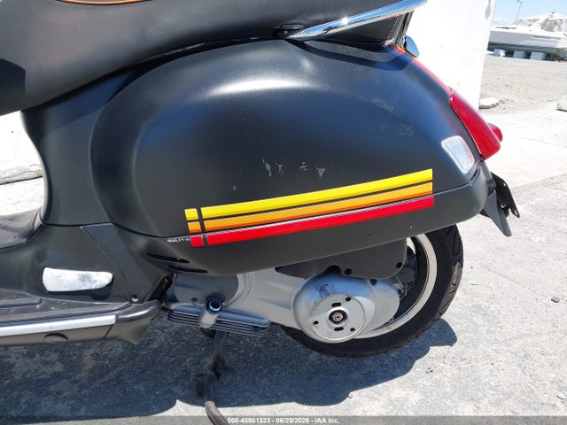 Vespa Gts 300 Super 2015 ZAPM459L0F5100349 Image 9