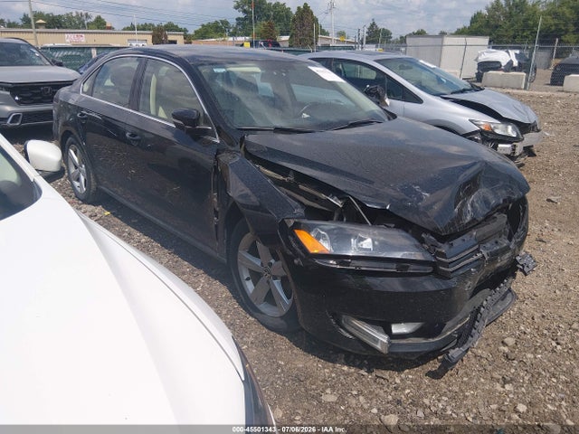 2015 Volkswagen Passat 1.8t Limited Edition მანქანა იყიდება აუქციონზე, vin: 1VWAS7A31FC112021, აუქციონის ნომერი: 45501343