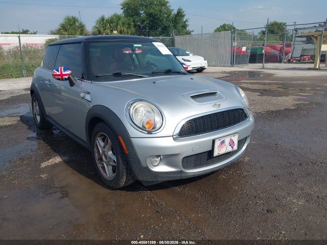 2008 Mini Cooper S მანქანა იყიდება აუქციონზე, vin: WMWMF73598TV37621, აუქციონის ნომერი: 45501399
