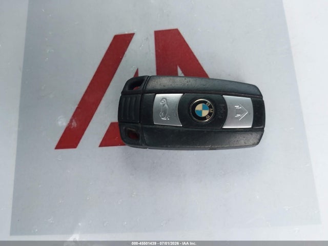 Auction sale of the 2006 Bmw 325i, vin: WBAVB13566KX41891, lot number: 45501439