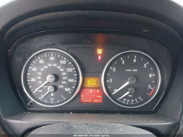Auction sale of the 2006 Bmw 325i, vin: WBAVB13566KX41891, lot number: 45501439