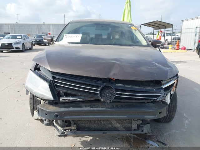 2013 Volkswagen Jetta 2.5l Se მანქანა იყიდება აუქციონზე, vin: 3VWDX7AJ2DM445482, აუქციონის ნომერი: 45501517