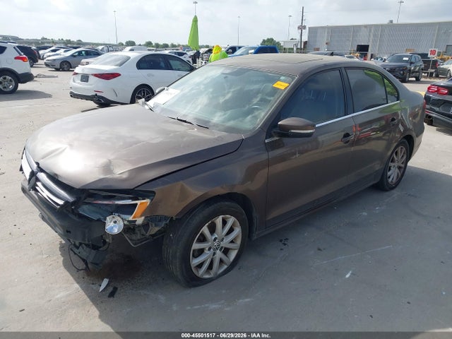 2013 Volkswagen Jetta 2.5l Se მანქანა იყიდება აუქციონზე, vin: 3VWDX7AJ2DM445482, აუქციონის ნომერი: 45501517