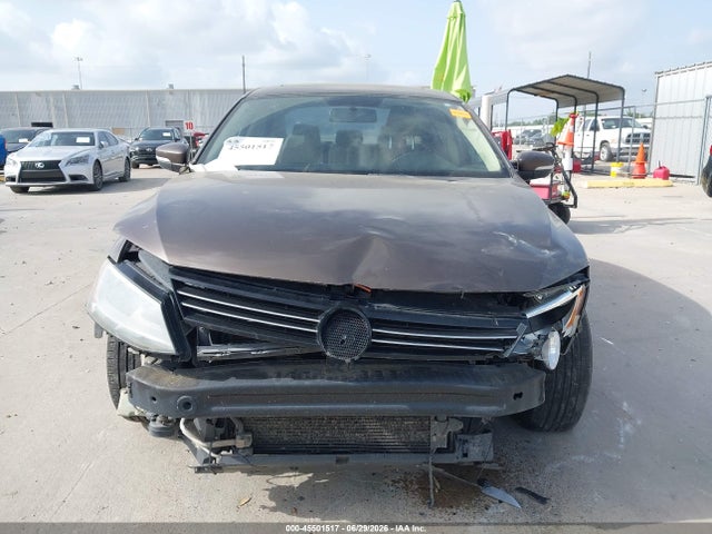 2013 Volkswagen Jetta 2.5l Se მანქანა იყიდება აუქციონზე, vin: 3VWDX7AJ2DM445482, აუქციონის ნომერი: 45501517