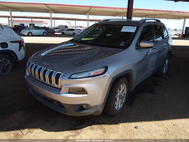 Jeep Cherokee Latitude 2017 1C4PJLCS6HD235842 Image 2