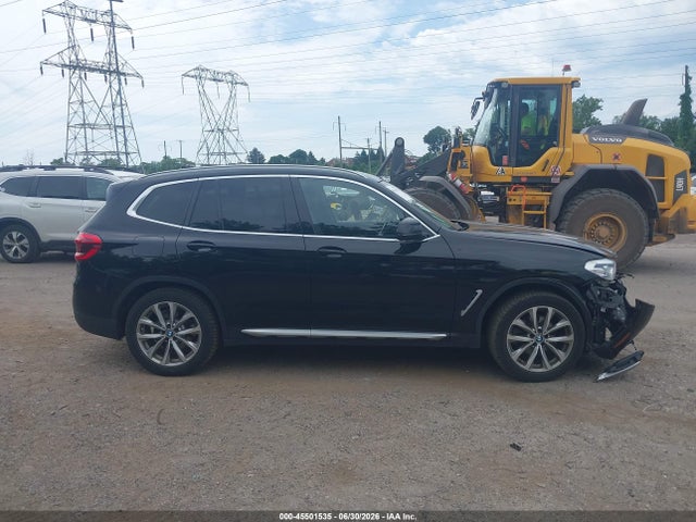 45501535 :رقم المزاد ، 5UXTR9C5XJLD88371 vin ، 2018 Bmw X3 Xdrive30i مزاد بيع