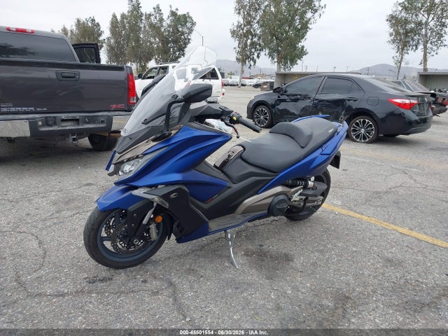 Kymco Usa Inc Ak 550 2022 RFBSAT54XNB440440 Image 2