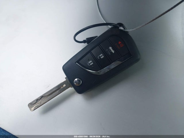 5YFB4MDEXTP440022 Toyota COROLLA LE
