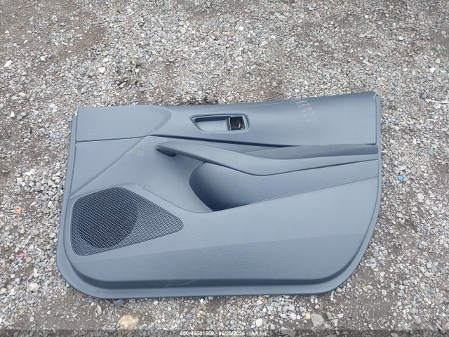 5YFB4MDEXTP440022 Toyota COROLLA LE