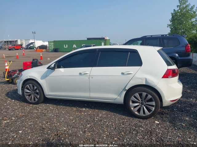 Продажа на аукционе авто 2017 Volkswagen Golf Tsi S 4-door, vin: 3VW217AU6HM006195, номер лота: 45501590