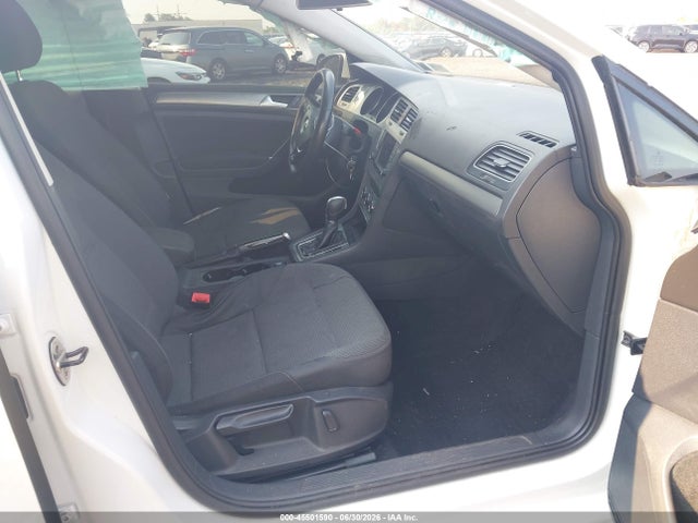 Продажа на аукционе авто 2017 Volkswagen Golf Tsi S 4-door, vin: 3VW217AU6HM006195, номер лота: 45501590