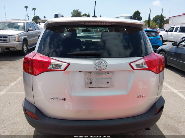 Toyota Rav4 Xle 2015 JTMWFREV5FD067499 Image 16