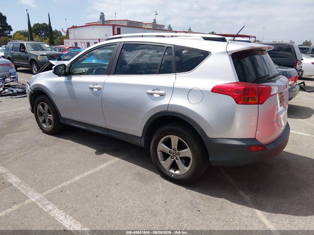 Toyota Rav4 Xle 2015 JTMWFREV5FD067499 Image 3