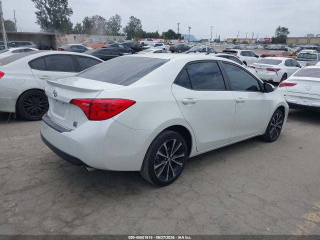 Toyota COROLLA SE 2017 5YFBURHE1HP692854 Image 4