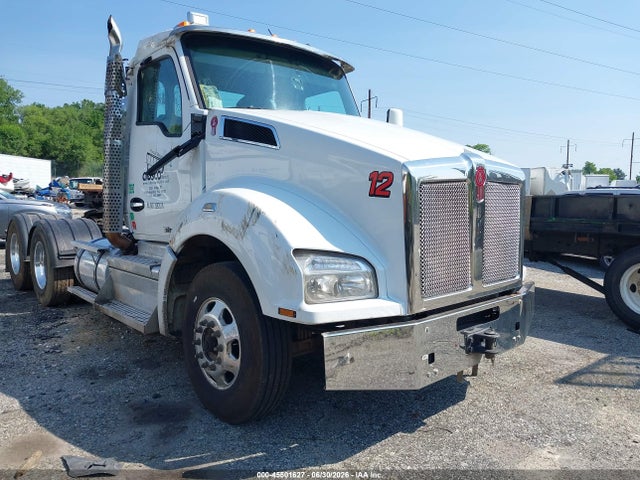 Продаж на аукціоні авто 2020 Kenworth T880, vin: 1XKZD49X1LJ355250, номер лоту: 45501627