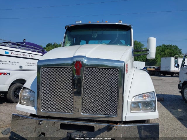 Продаж на аукціоні авто 2020 Kenworth T880, vin: 1XKZD49X1LJ355250, номер лоту: 45501627