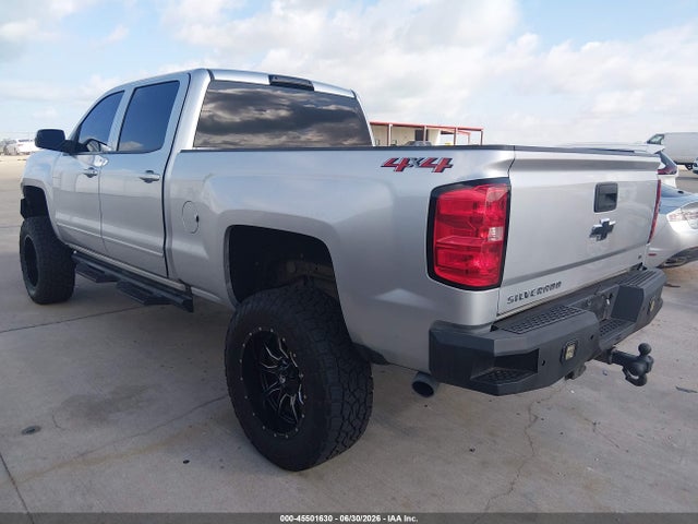 Chevrolet Silverado 1500 1lt 2018 1GCUKREC6JF149885 Image 3