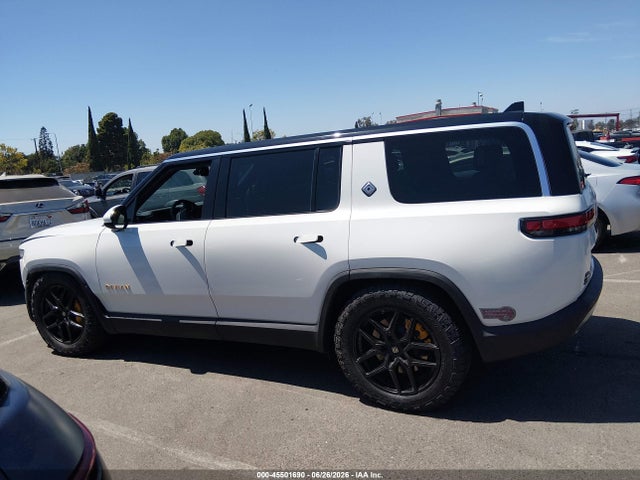 Rivian R1s Adventure 2023 7PDSGABA6PN017536 Image 14