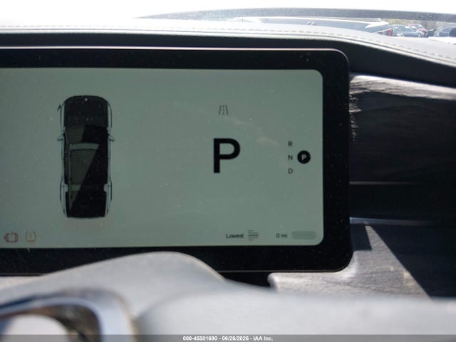 Rivian R1s Adventure 2023 7PDSGABA6PN017536 Image 17