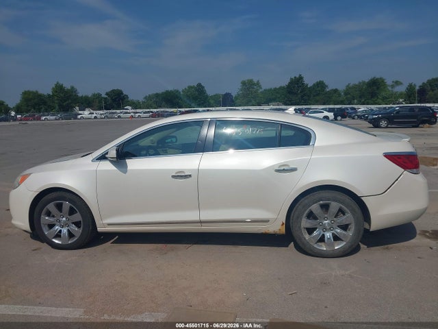 2013 Buick Lacrosse Leather Group მანქანა იყიდება აუქციონზე, vin: 1G4GC5E39DF172628, აუქციონის ნომერი: 45501715