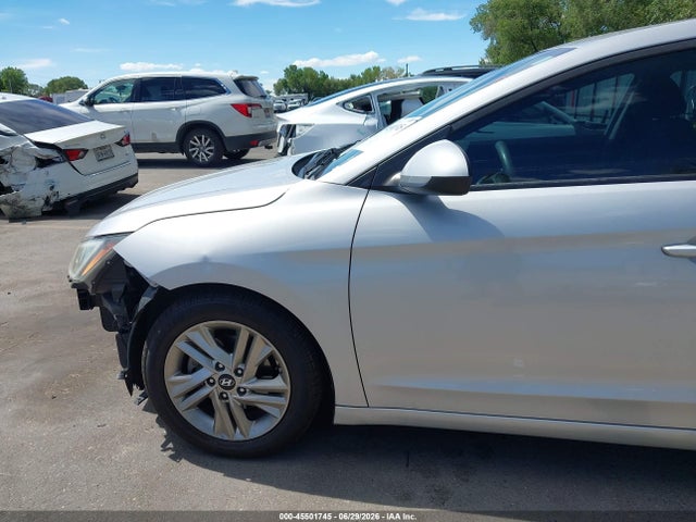 Hyundai ELANTRA SEL 2019 5NPD84LF1KH447122 Image 20
