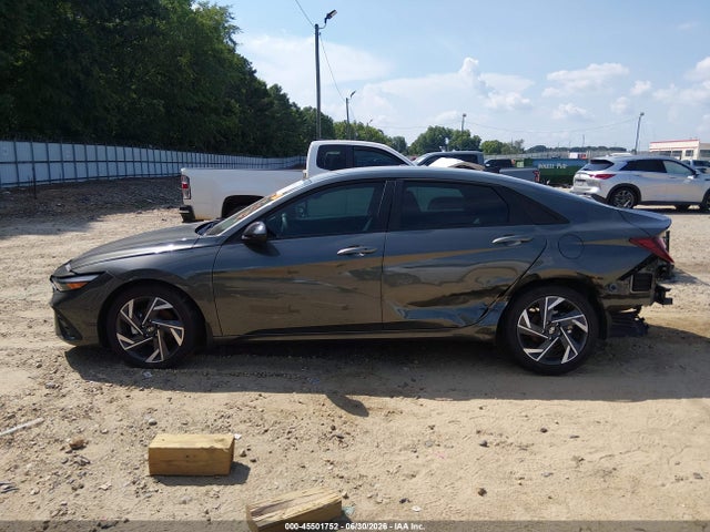 2025 Hyundai Elantra Sel Sport მანქანა იყიდება აუქციონზე, vin: KMHLM4DG3SU040807, აუქციონის ნომერი: 45501752